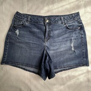 Venezia By Lane Bryant Plus Size Women's Blue Denim‎ Distressed Shorts Size 16